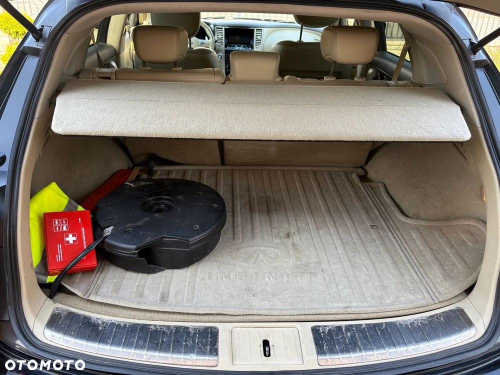 Infiniti FX FX35 AWD - 12