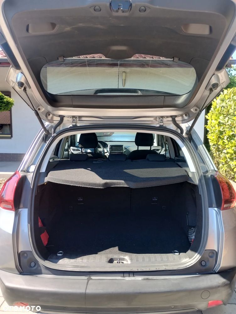Peugeot 2008 PureTech 82 Style - 6