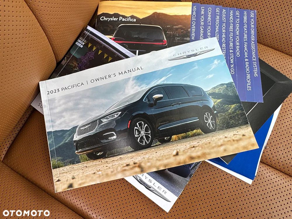 Chrysler Pacifica - 10