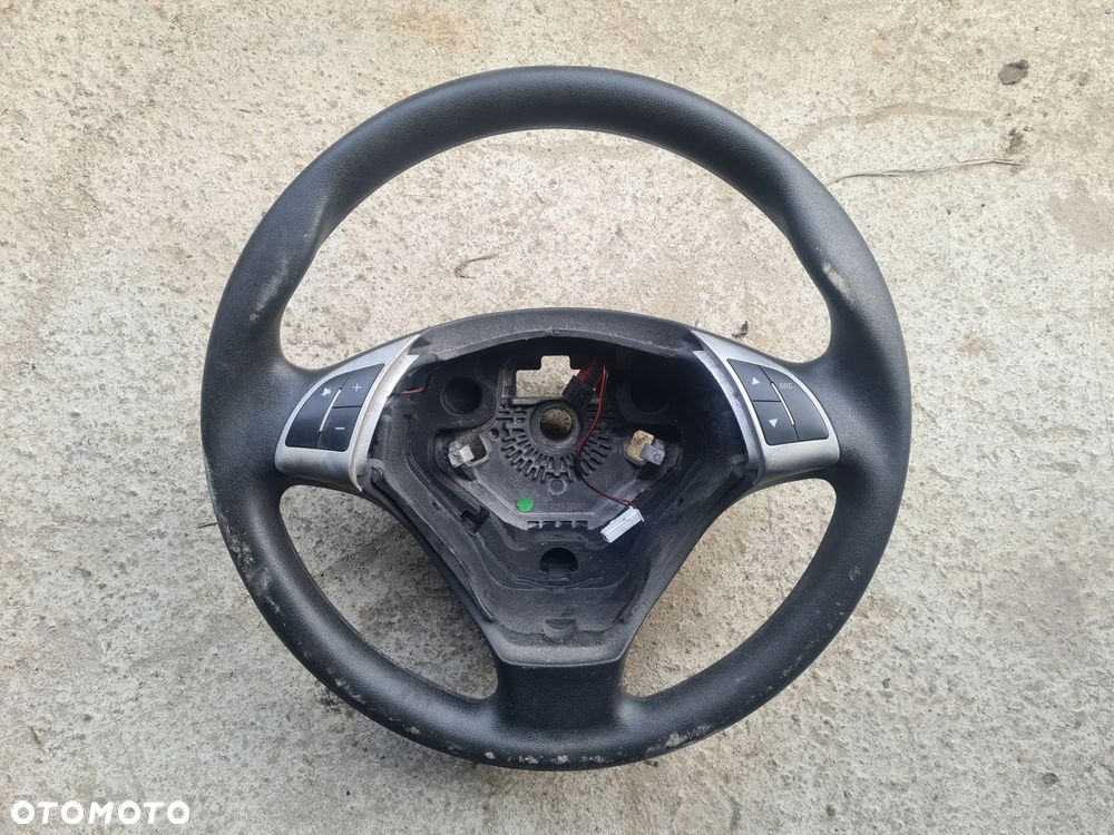 kierownica multifunkcja 7354102510 fiat grande punto evo - 1