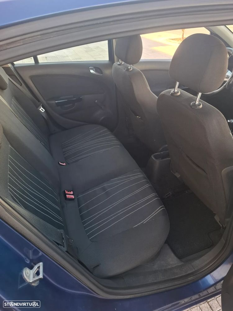 Opel Corsa 1.3 CDTI Enjoy EcoFLEX - 8