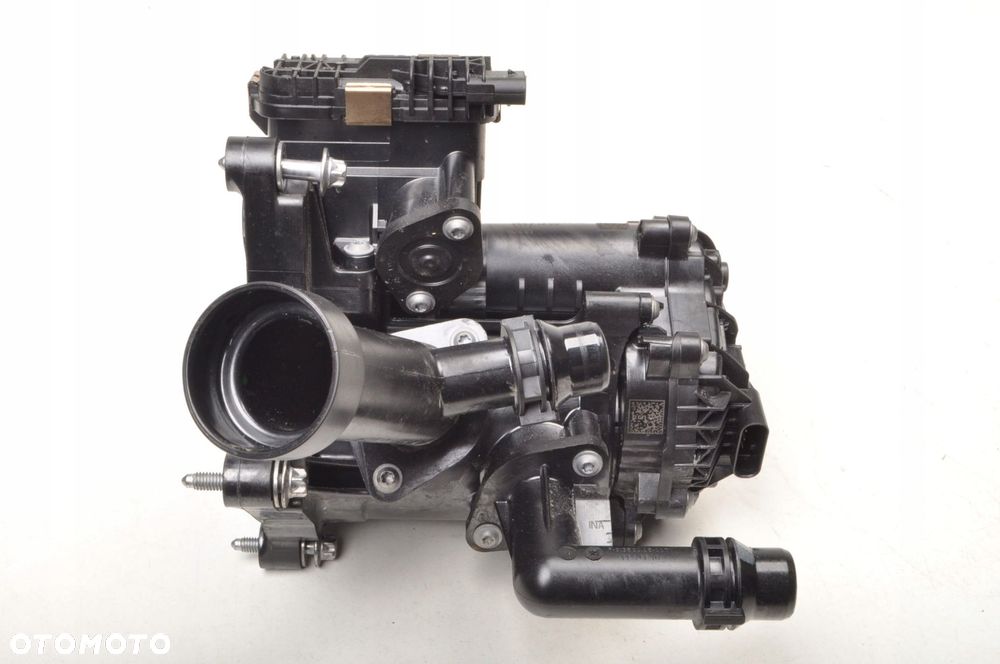 TOYOTA SUPRA MK5 3.0 GR BMW G20 G21 G26 G30 POMPA WODY ZAWÓR 8642559 - 9