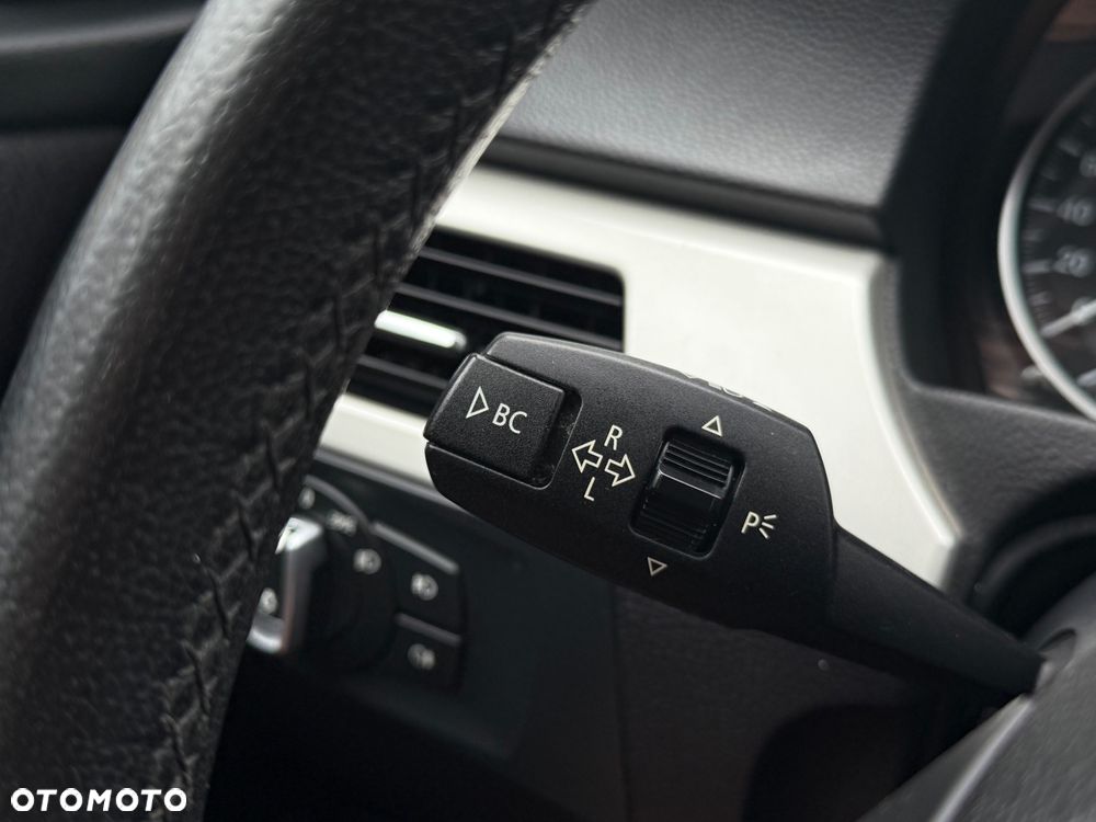 BMW Seria 3 318d Advantage - 21