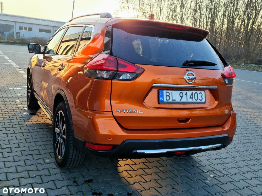 Nissan X-Trail 2.0 dCi ALL-MODE 4x4i Xtronic Tekna - 11