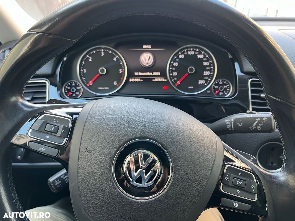 Volkswagen Touareg 3.0 V6 TDI BMT - 6