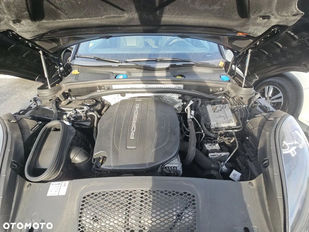Porsche Macan - 13