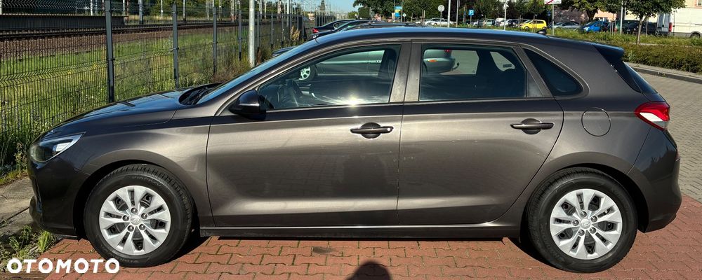 Hyundai i30 1.4 Classic + - 13