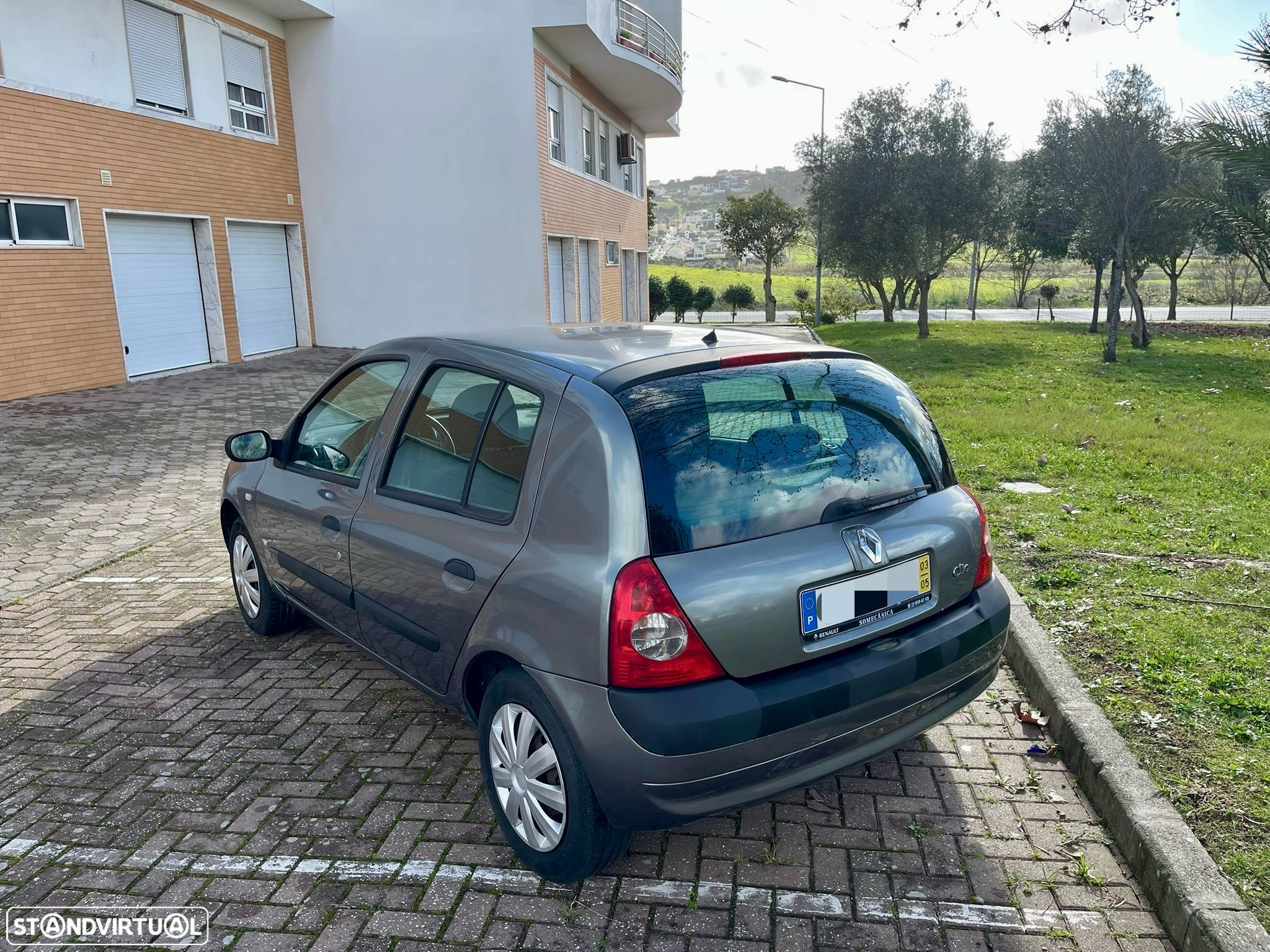 Renault Clio 1.2 Expression - 7