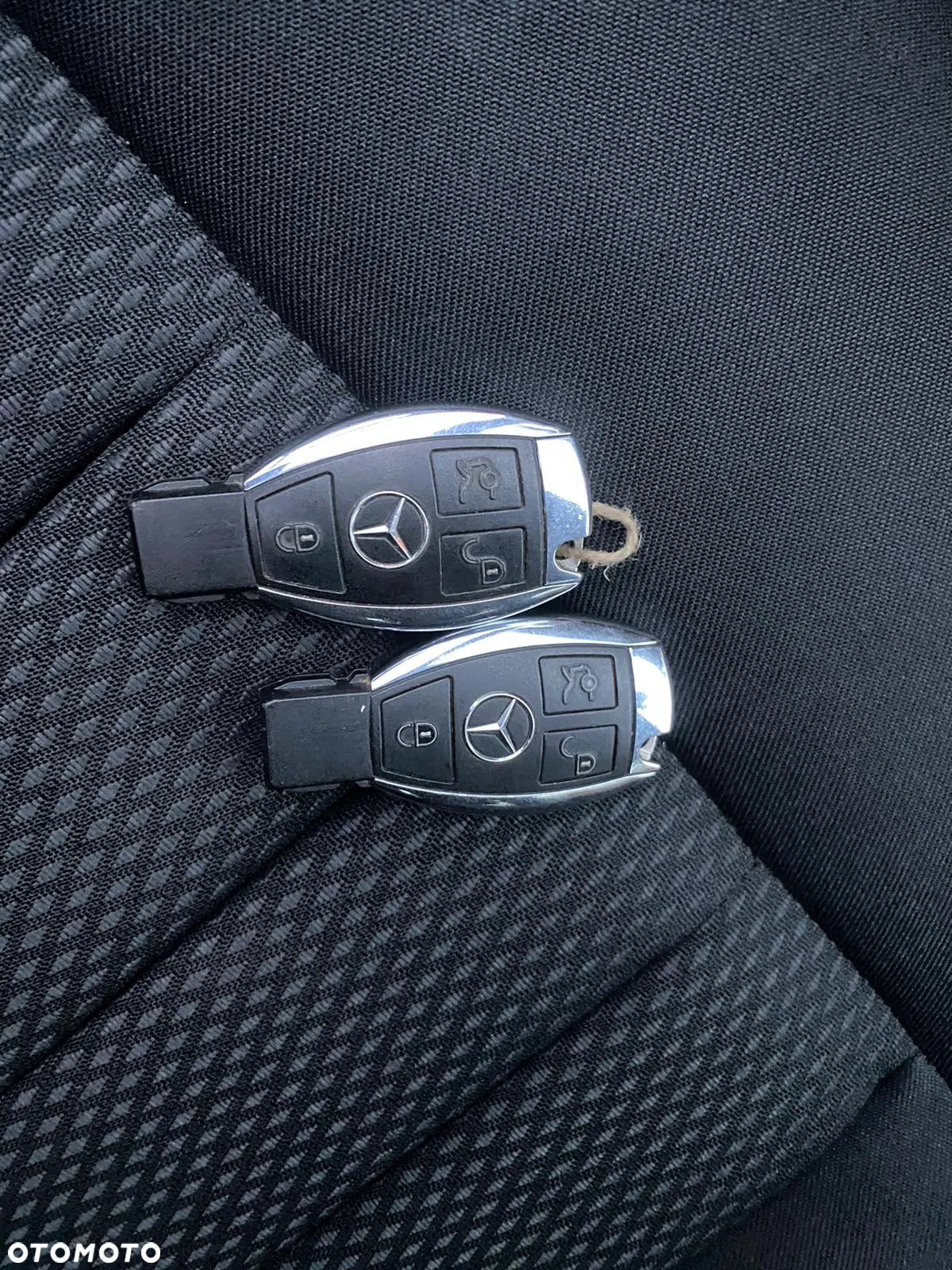 Mercedes-Benz Klasa E 200 T BlueEFFICIENCY 7G-TRONIC - 15