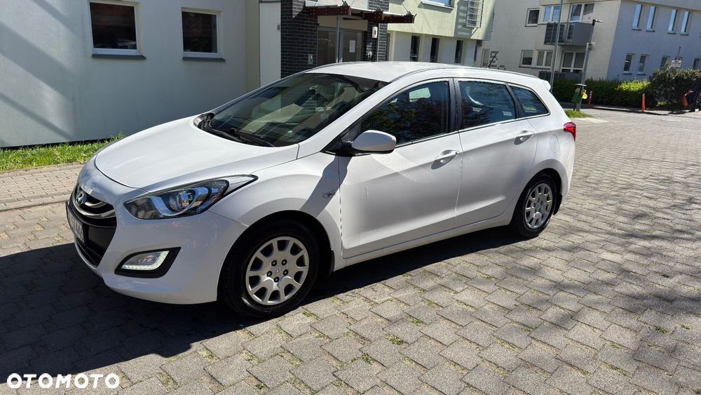 Hyundai i30 1.6 GDI Comfort - 1
