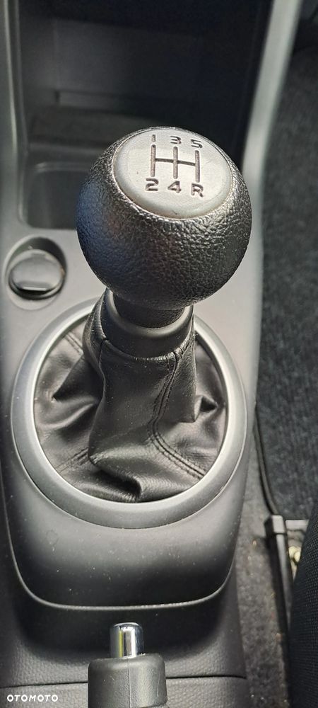 Suzuki Swift - 19