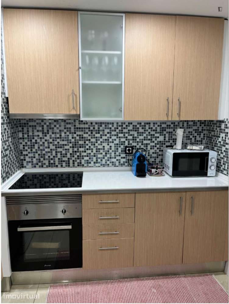 Quarto - localizado em Lisbon - Grande imagem: 4/10