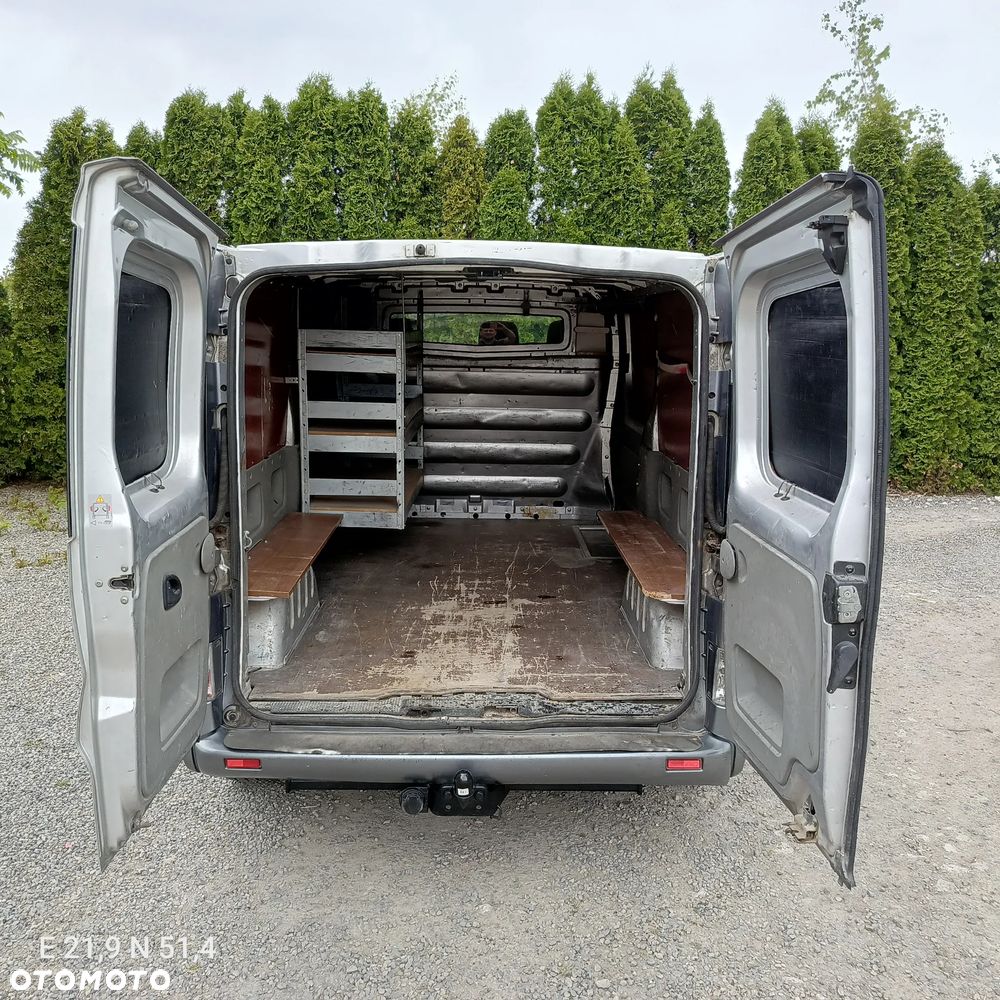 Renault Trafic - 12