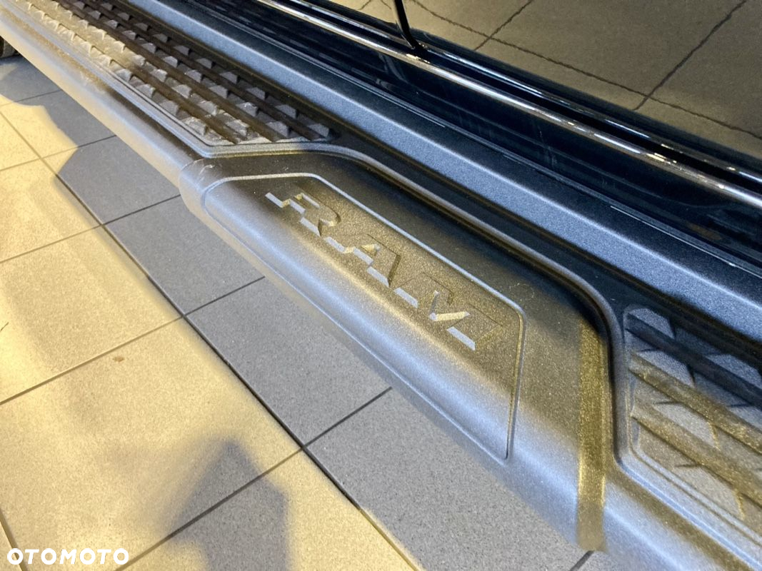 RAM 1500 - 15