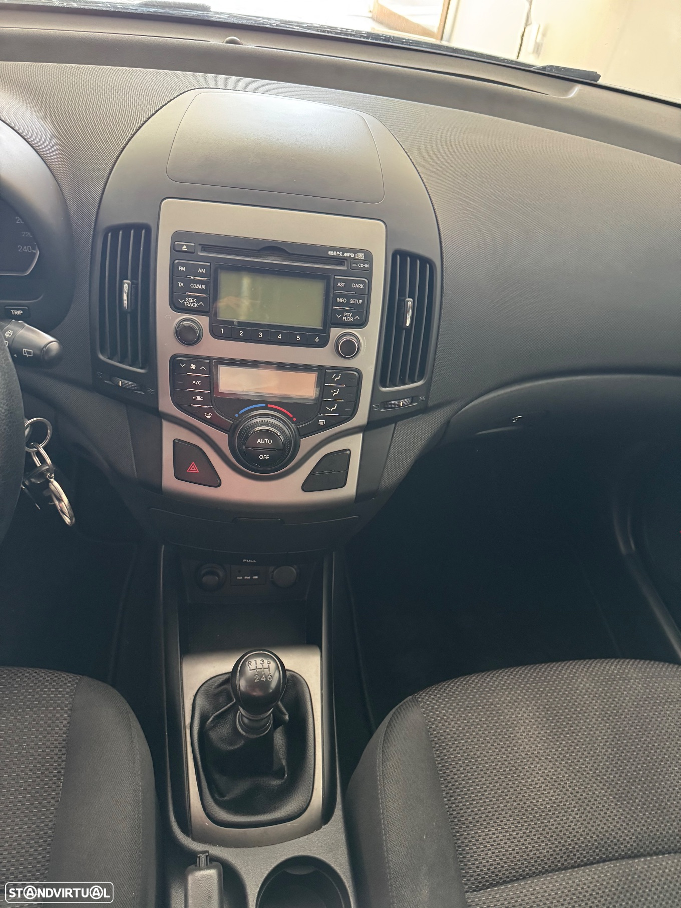 Hyundai i30 CW 1.6 CRDi Blue Comfort - 23