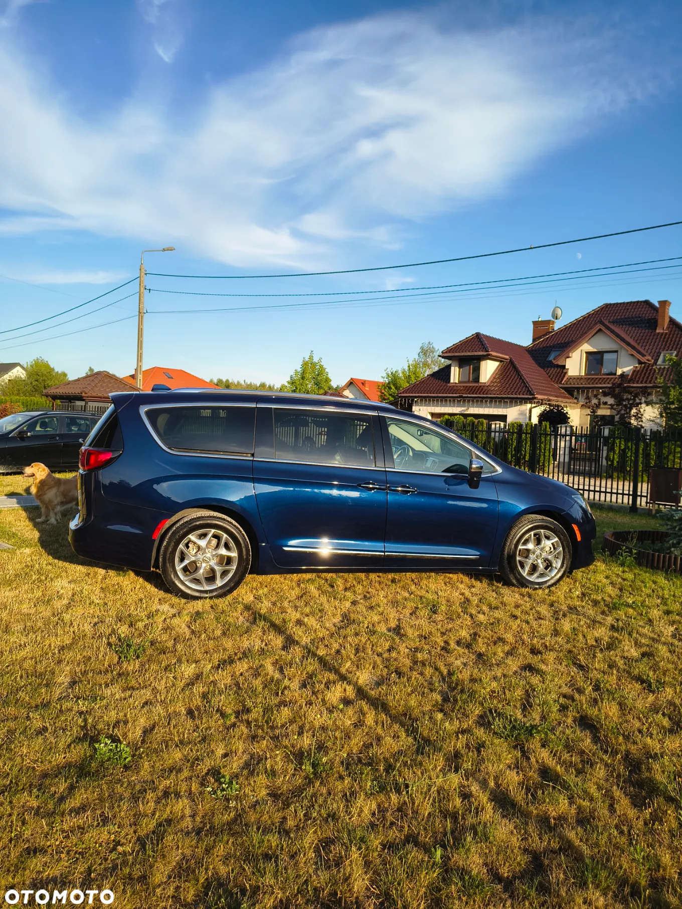 Chrysler Pacifica - 14