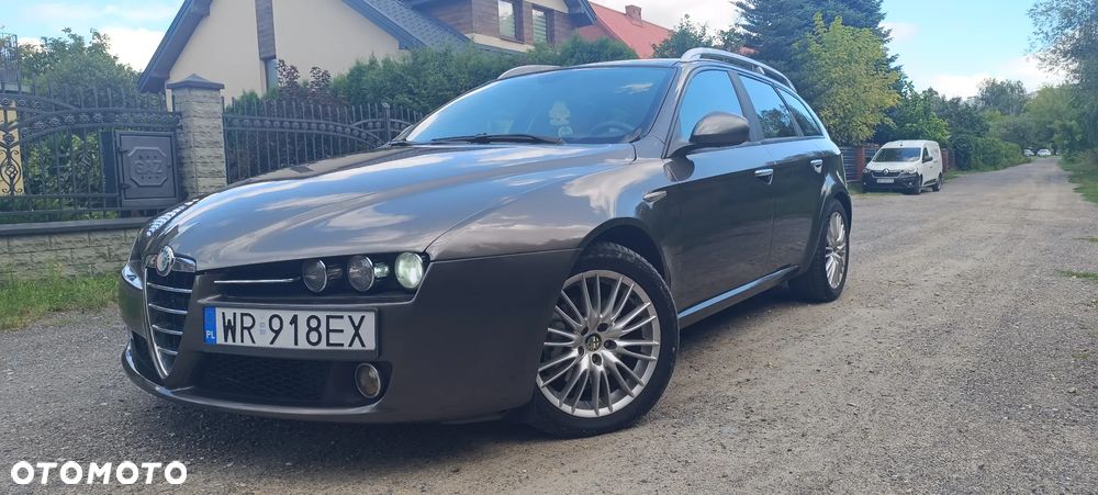 Alfa Romeo 159 - 2