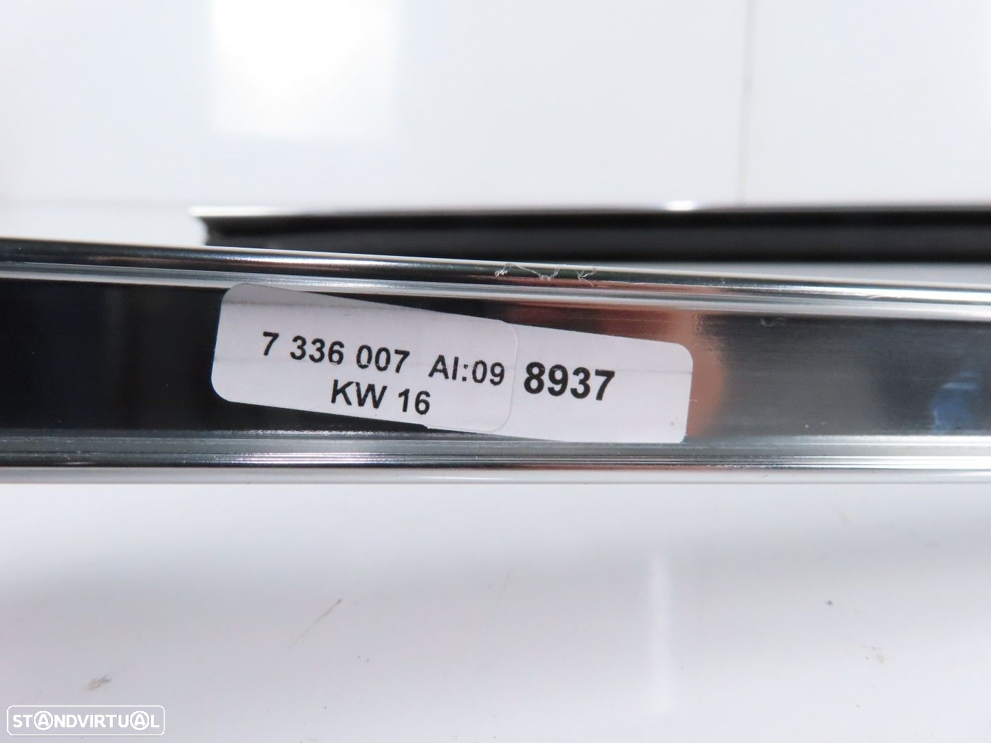 Conjunto Frisos Porta Esquerdo/Frente/Exterior Usado / Original BMW 7 (G11, G12)... - 3
