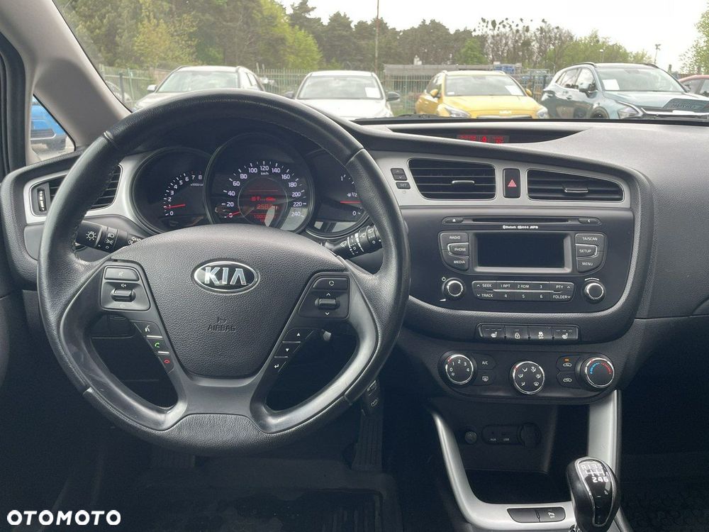 Kia Ceed 1.4 M - 13