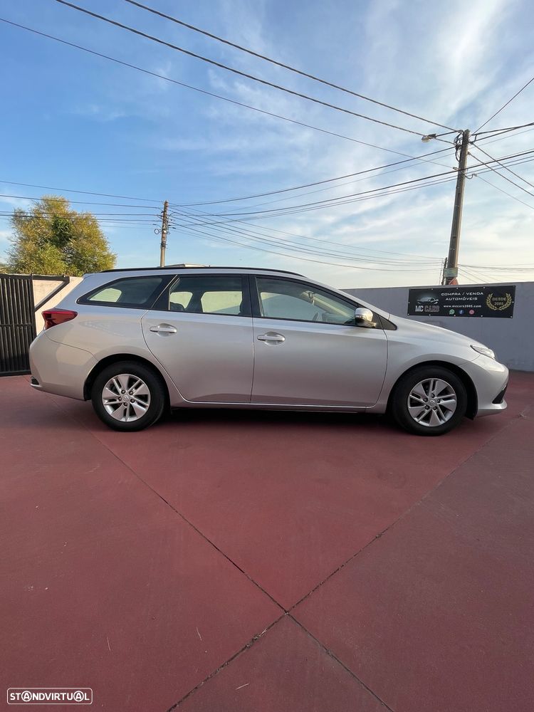 Toyota Auris Touring Sports 1.4 D-4D C.+P.Sport+Navi - 3