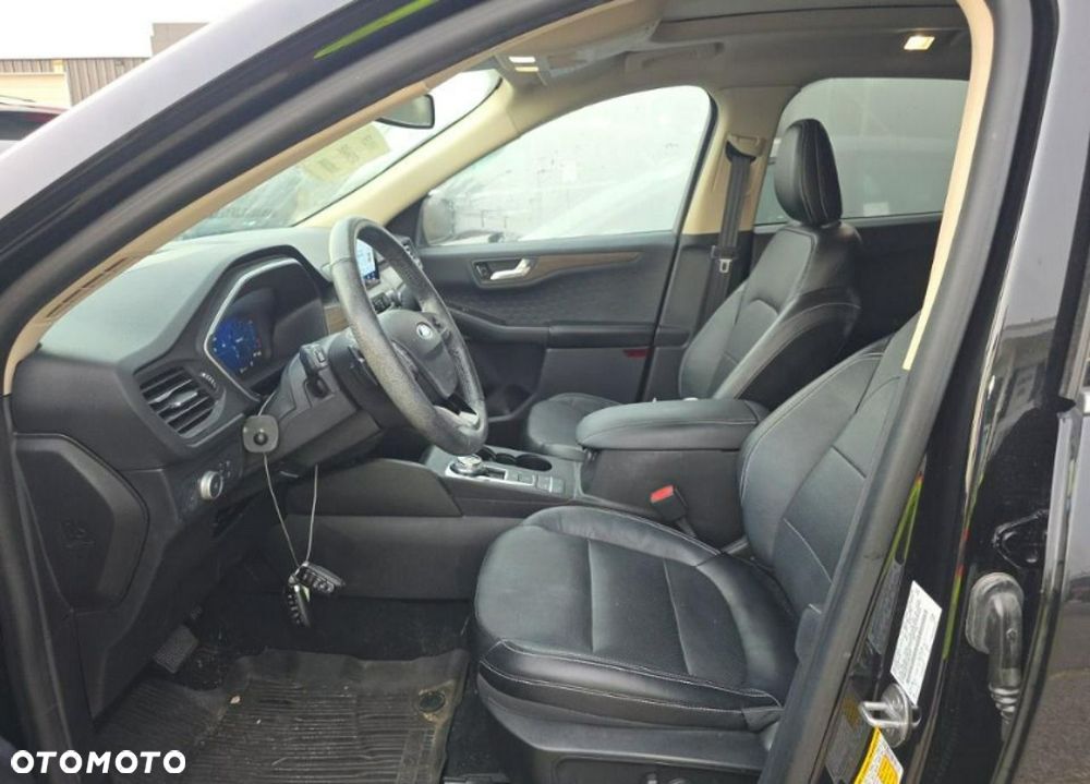 Ford Escape - 7
