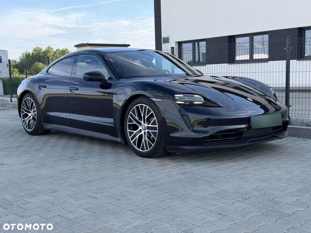 Porsche Taycan - 2