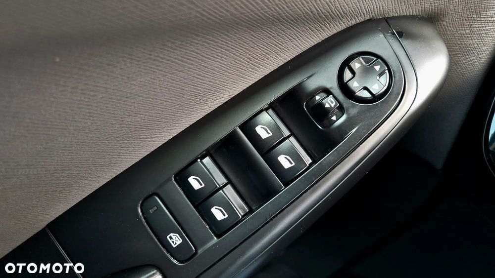 Citroën C4 SpaceTourer Grand BlueHDi 130 Stop&Start BUSINESS CLASS - 21