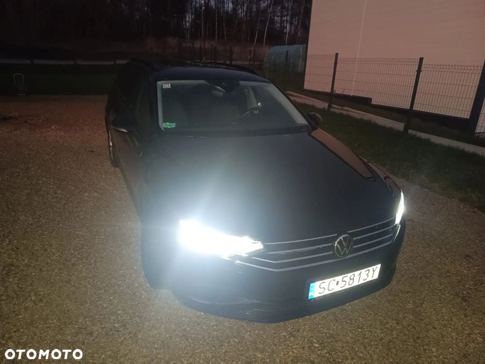 Volkswagen Passat Variant 1.5 TSI EVO Business DSG - 3