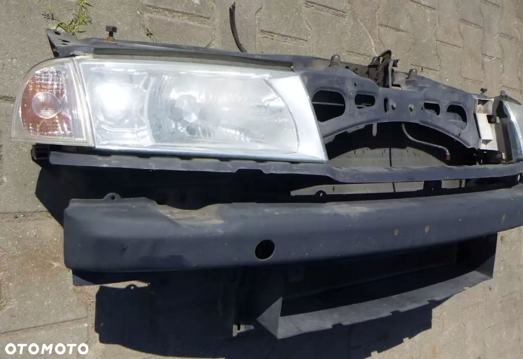 Skoda Octavia Pas Przedni 1U0805565D - 3