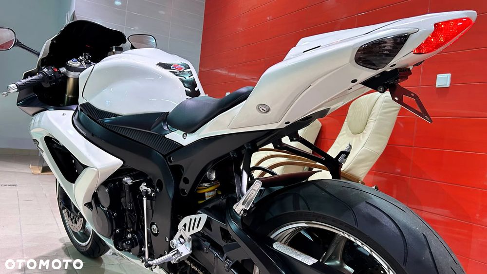 Suzuki GSX-R - 7