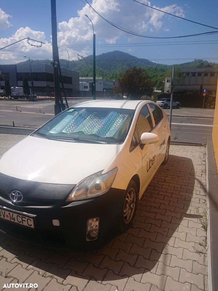 Toyota Prius (Hybrid) Luna - 6