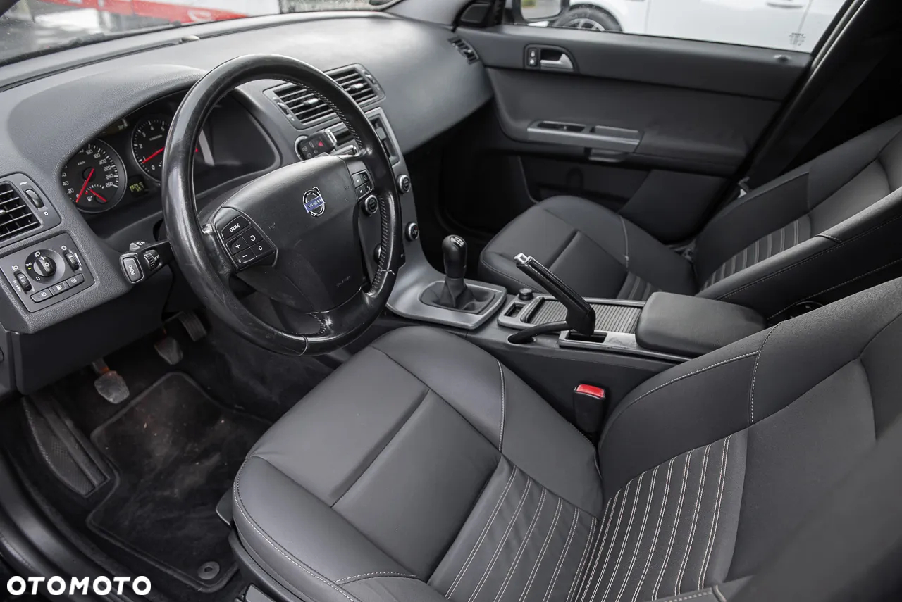 Volvo V50 1.8 RDesign - 15
