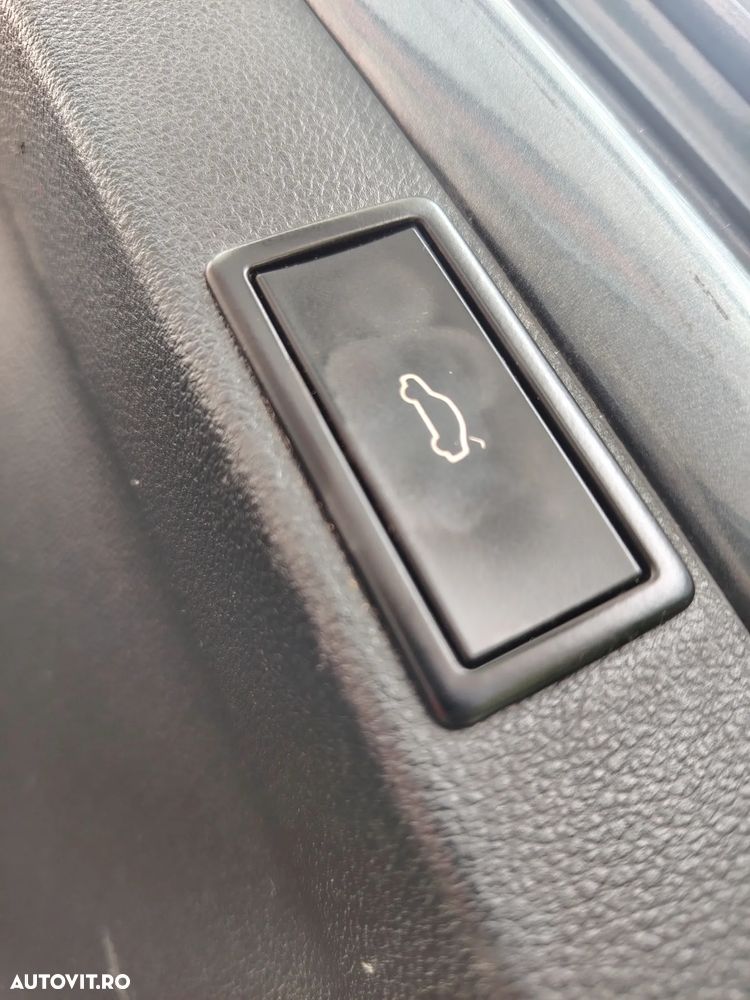 Skoda Octavia 2.0 TDI DSG Style - 19