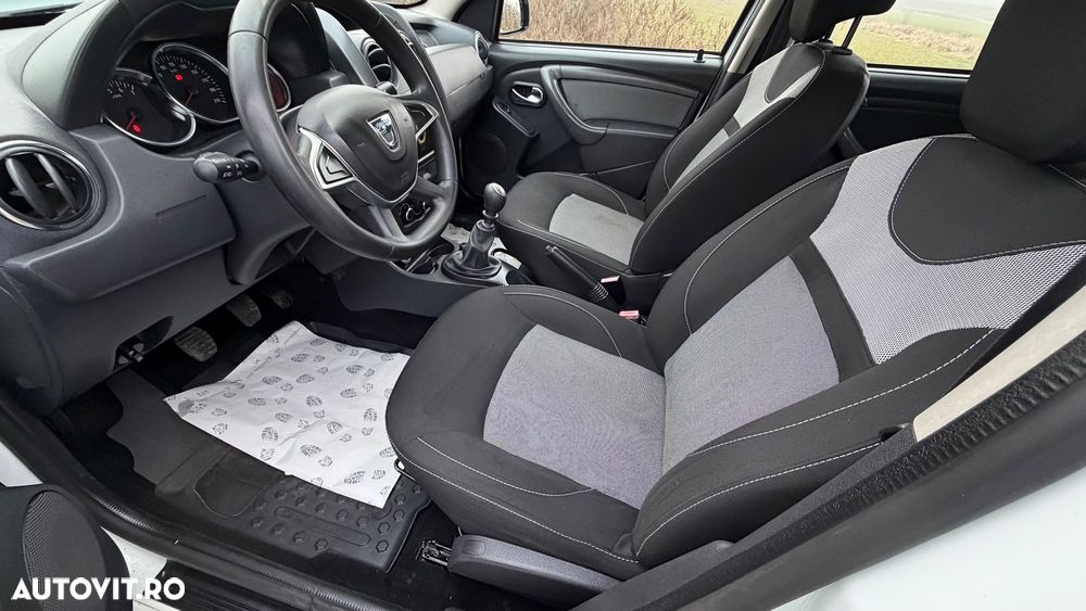 Dacia Duster 1.5 dCi 4x4 Prestige - 14