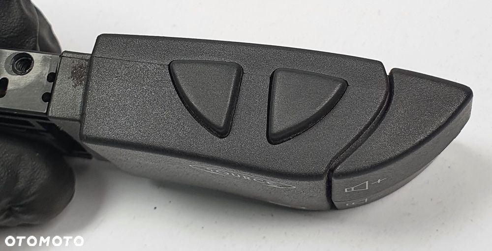 PRZYCISK MULTIFUNKCJI RADIA RENAULT TRAFIC II 8200009040 - 3