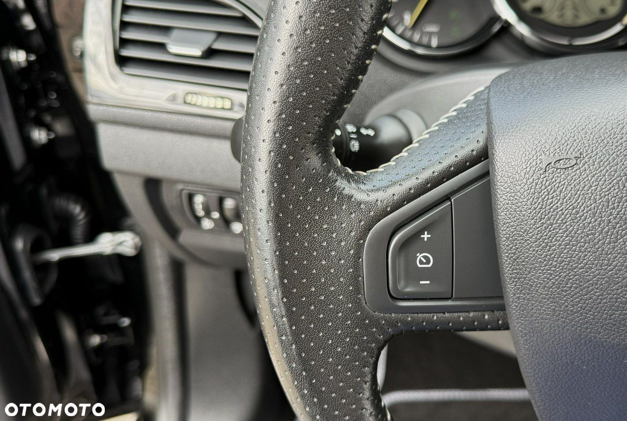 Renault Megane Grandtour ENERGY dCi 110 EDC BOSE EDITION - 31