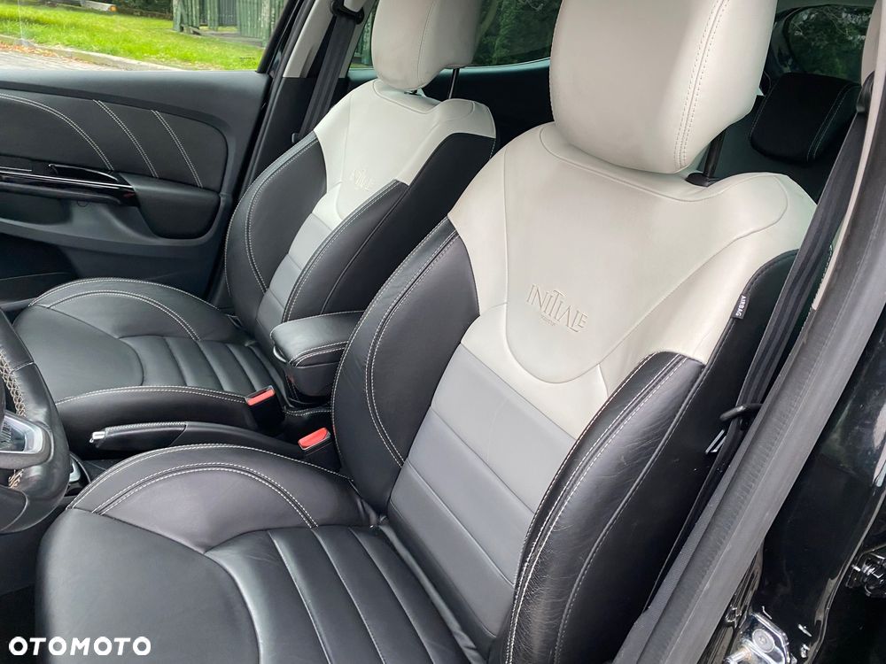 Renault Clio - 13