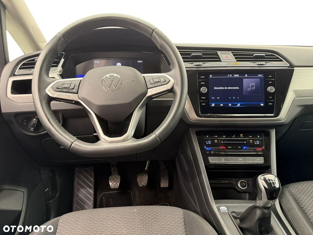 Volkswagen Touran 1.5 TSI EVO Comfortline - 10