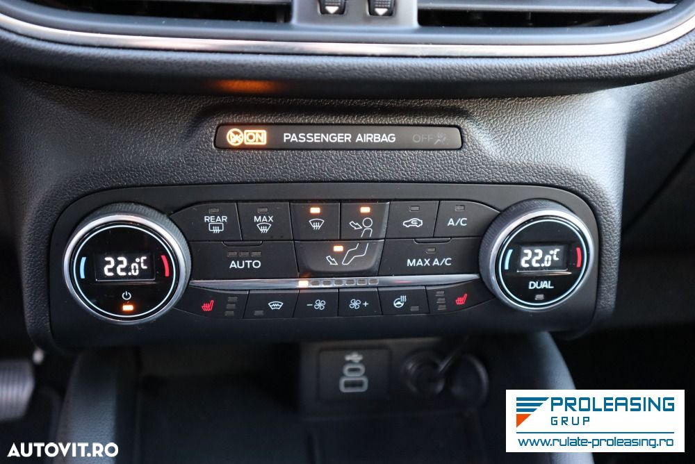 Ford Kuga 1.5 EcoBoost FWD Titanium - 9