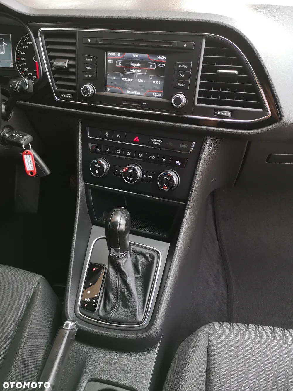 Seat Leon 2.0 TDI DSG Style - 19
