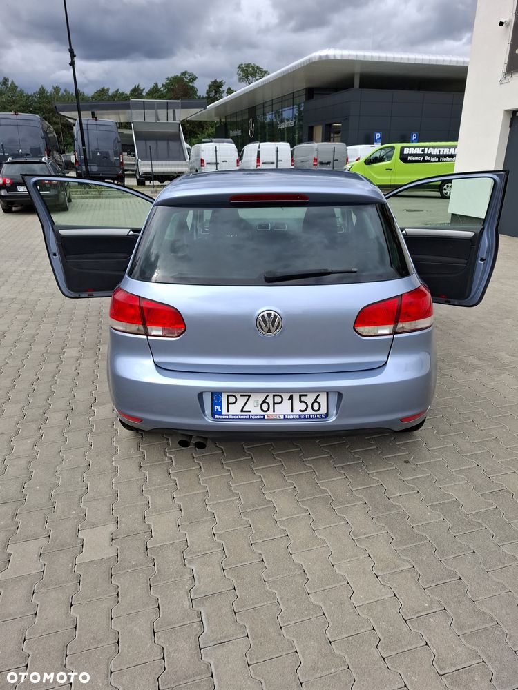 Volkswagen Golf - 3