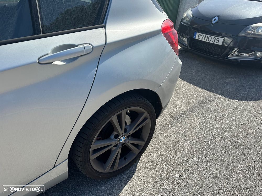 BMW 120 d Aut. Sport Line - 2