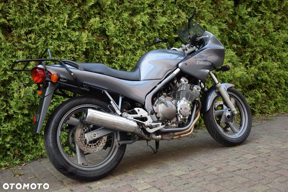 Yamaha XJ - 2