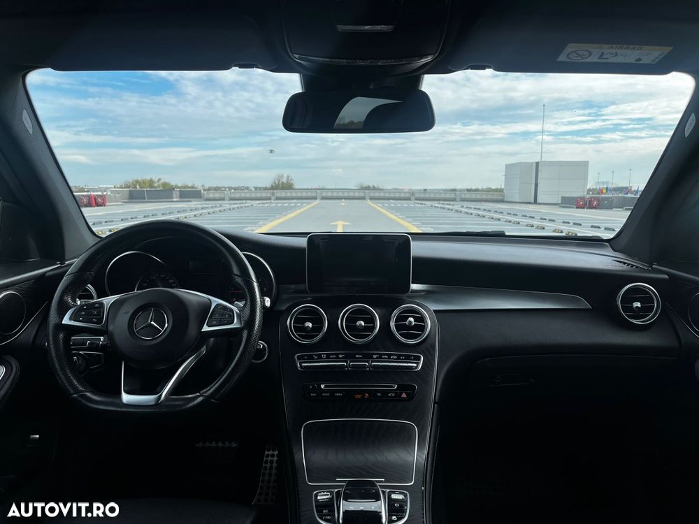 Mercedes-Benz GLC 220 d 4MATIC - 12