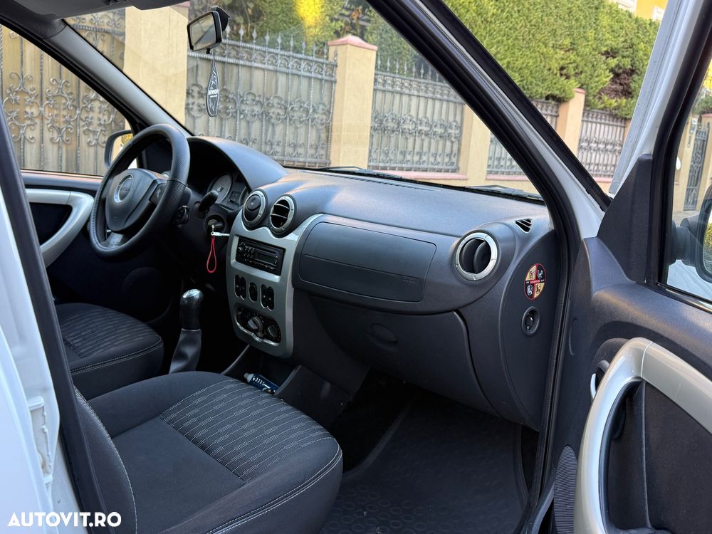 Dacia Logan 1.5 90CP Laureate - 7