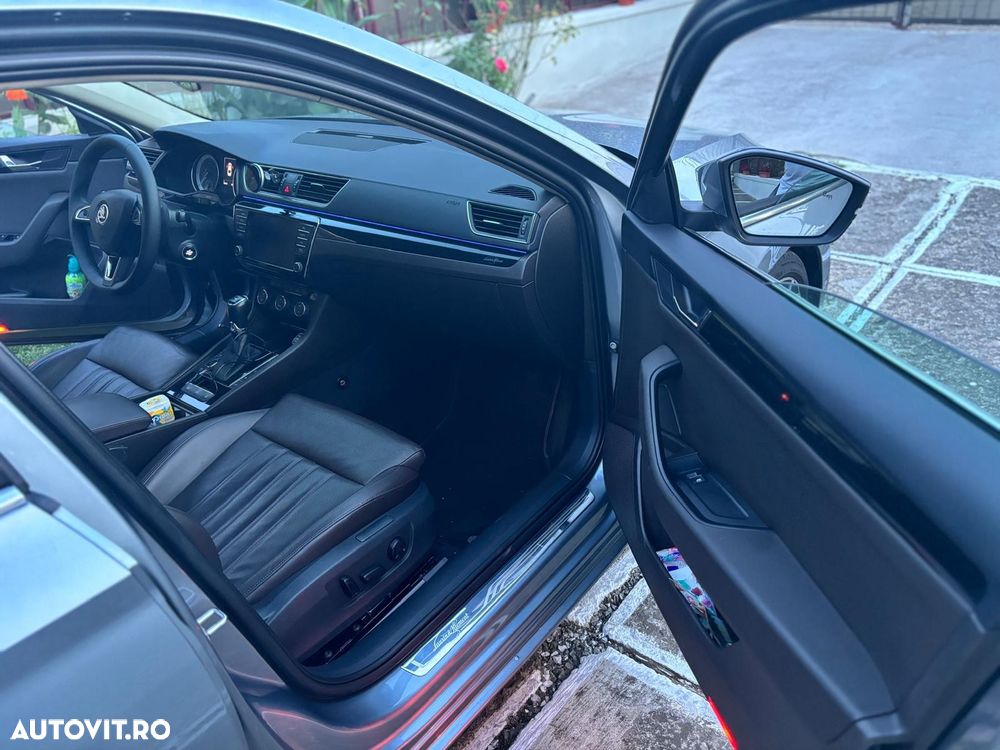 Skoda Superb 2.0 TDI DSG 4X4 Laurin & Klement - 6