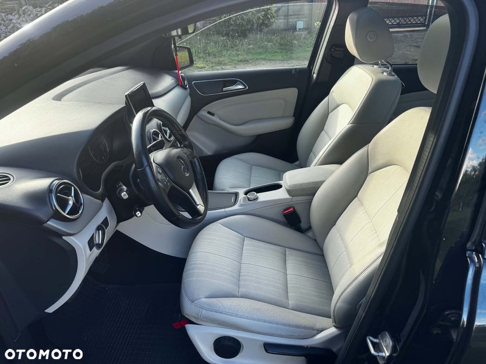 Mercedes-Benz Klasa B 180 (CDI) d 7G-DCT - 3