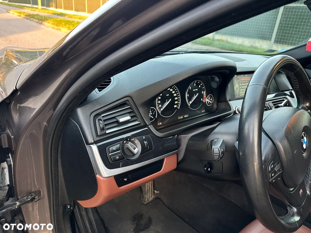 BMW Seria 5 - 10
