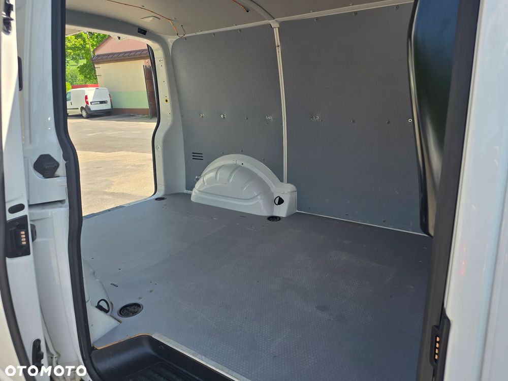 Volkswagen TRASPORTER 4X4 4MOTION T6.1 rok 2022 klima ele.fotele super stan! - 18