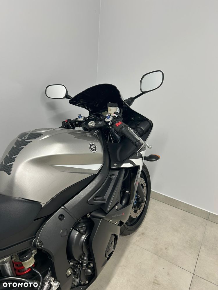 Yamaha YFZ - 19